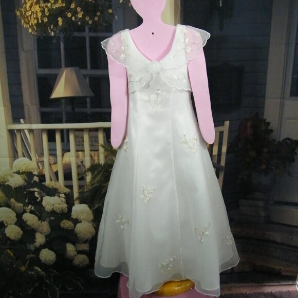 Robe de bouquetière ou première communion - Picture 1 of 5